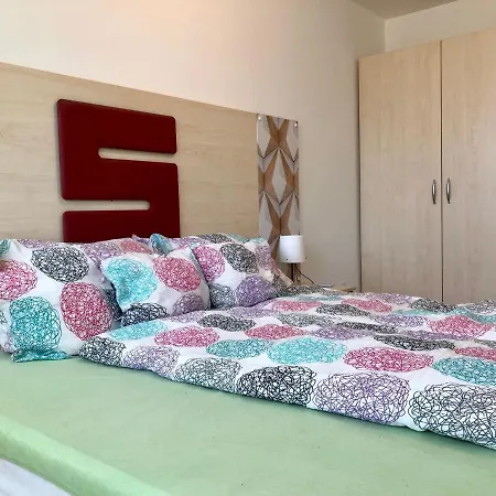 Sun And Beach Vacation In Apartment Siofok