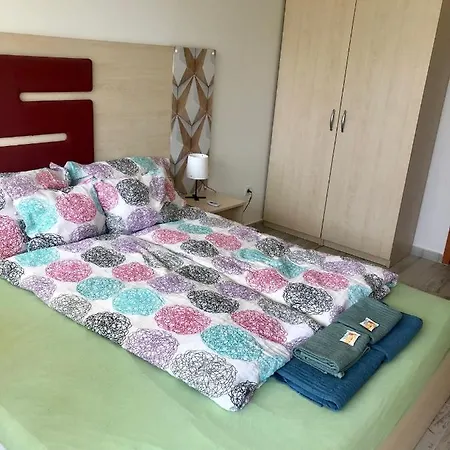 Apartment Sun And Beach Vacation In