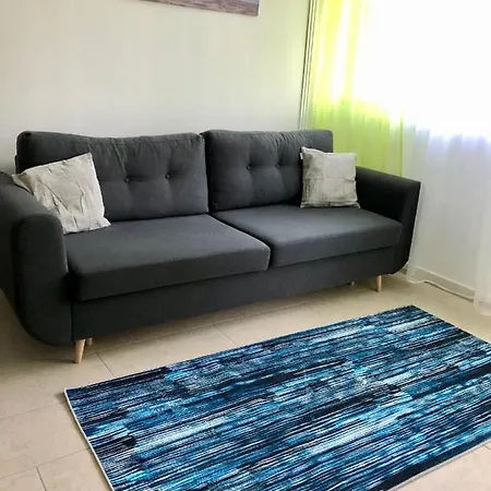 Апартаменты Sun And Beach Vacation In