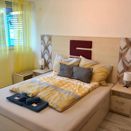 Apartment Sun And Beach Vacation In *